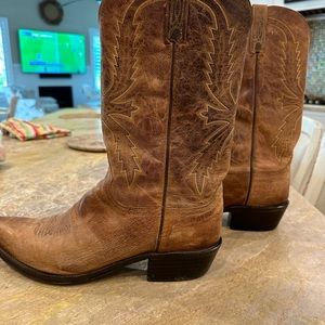 1883 Lucchese cowboy boots